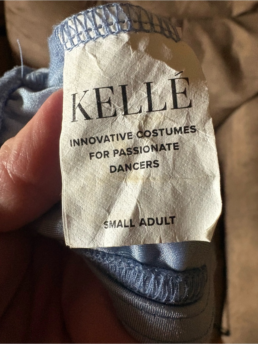 Dance costume - Picture 2 of 3